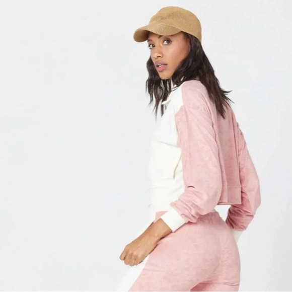 NWT L*Space Best Life Crop Pullover Half Zip Pockets Terry Cloth Pink Cream XS - Picture 2 of 9
